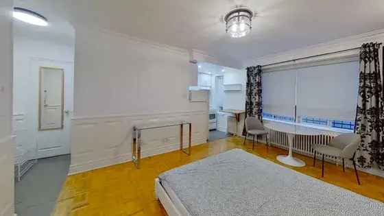 1 room apartment of 265 m² in Toronto