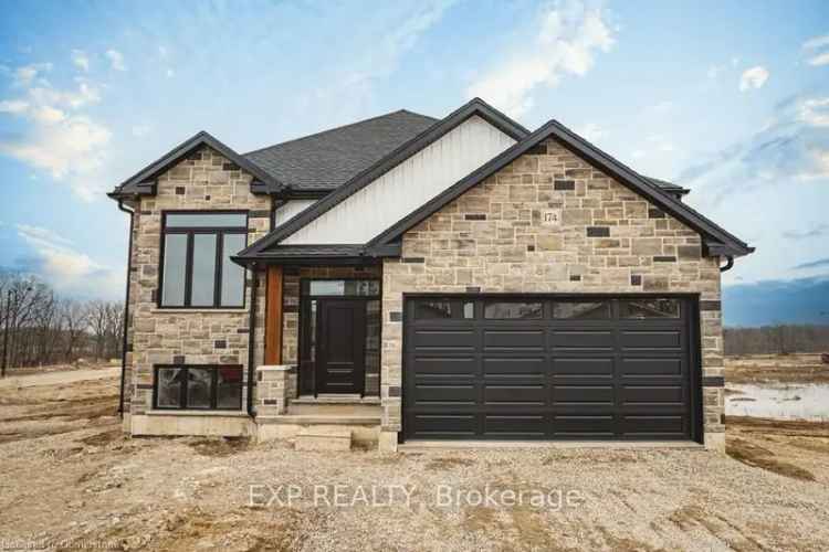 House For Sale in Cayuga, Ontario