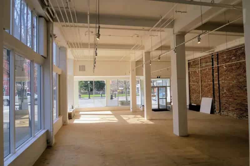 Victoria Corner Retail Space for Lease