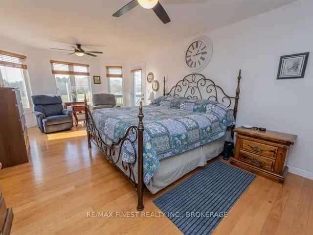 House For Sale in South Frontenac, Ontario