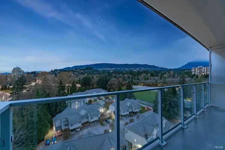 A $749,000.00 Apartment/Condo with 1 bedroom in Park Royal, West Vancouver