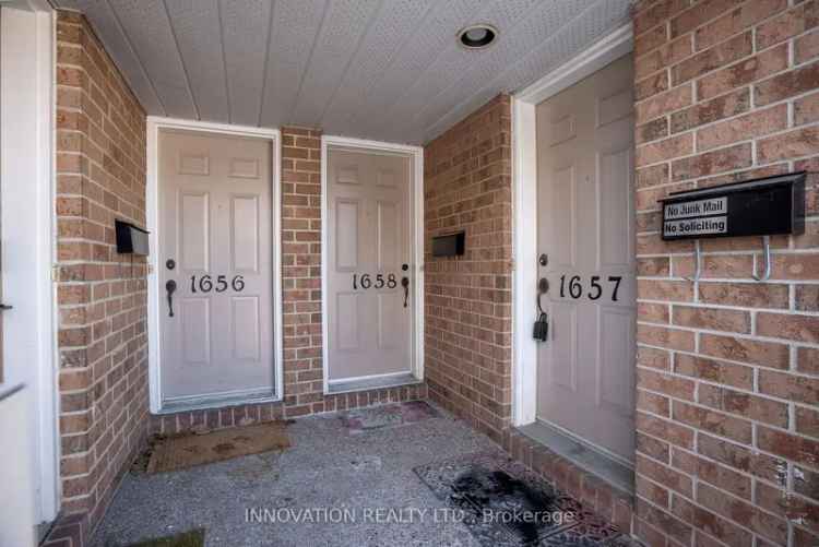 Beautiful 2-Bedroom Condo Near Amenities