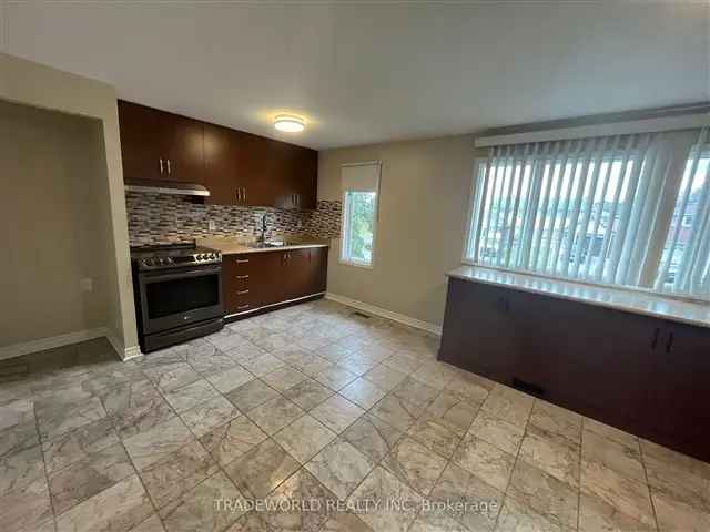 Spacious Family Home Near Humber College Ready To Move In