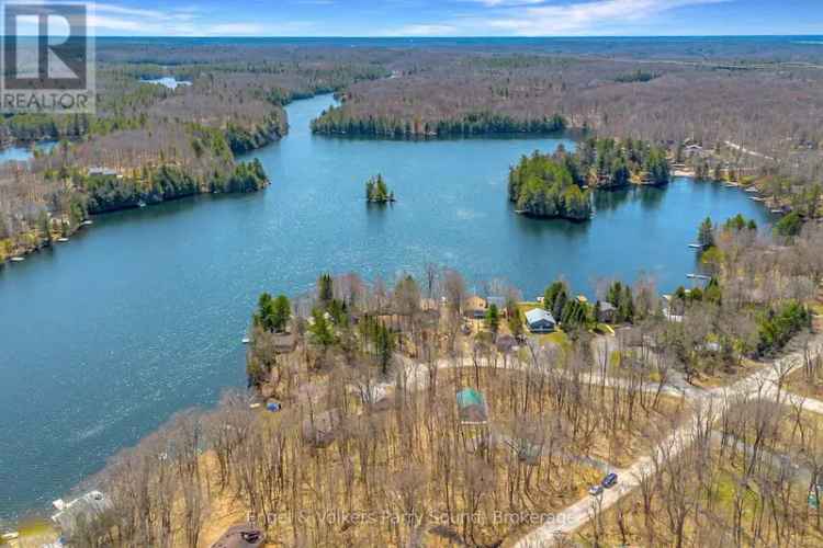 McDougall Cottage near Parry Sound: 2-Bedroom Year-Round Home or Cottage