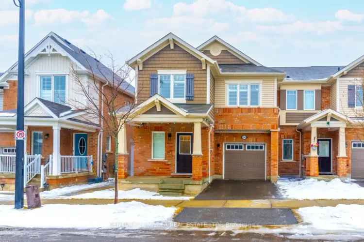 Bright Freehold Townhome in Milton's Ford Neighbourhood