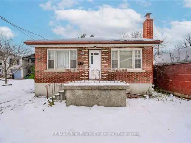 6-Bedroom Bungalow Near University of Guelph - High Rental Income Potential