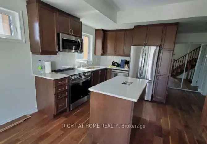 House For Rent in 2789, Eglinton Avenue East, Toronto, Ontario