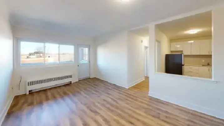 50 Selkirk Apartments for Rent Kingsview Park Ottawa