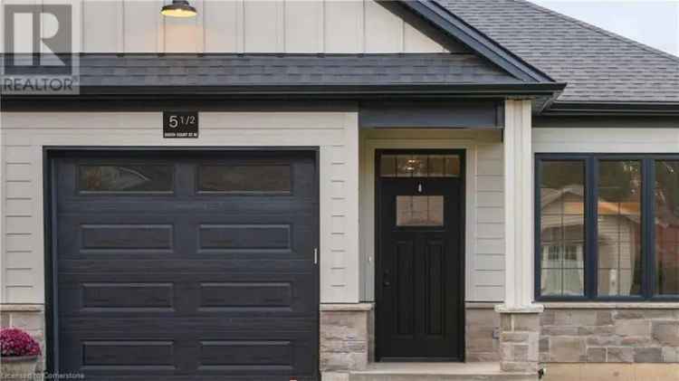 Modern Bungalow Condo Near Park 2 Beds 4 Pc Bath Unfinished Basement