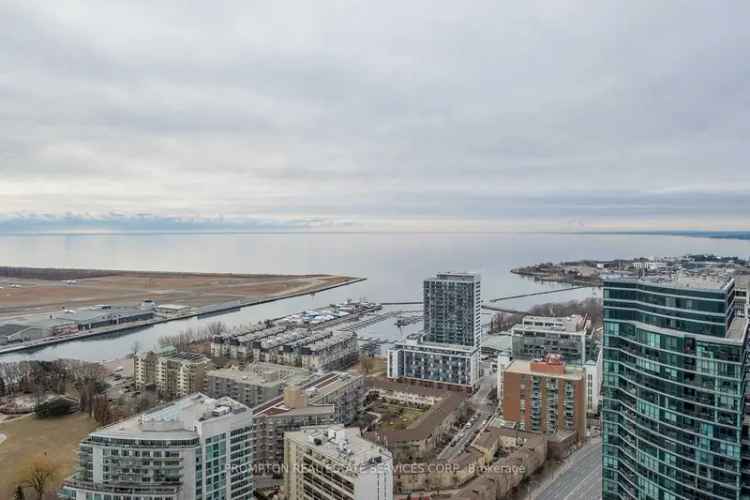 Lakefront Luxury Condo near Cityplace