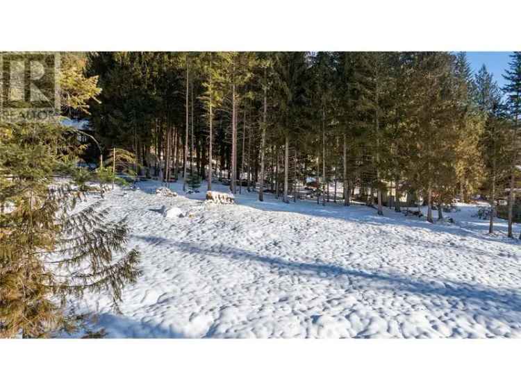 Half Acre Lot near Kootenay Springs Golf Course Crawford Bay