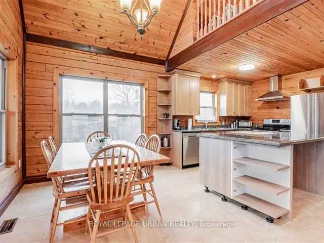 Cedar Log Home near Beach - Perfect for Families