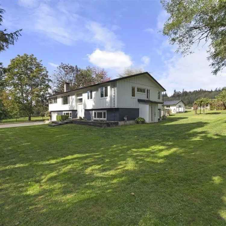 5 Bed 2 Bath House with Acreage Development Potential