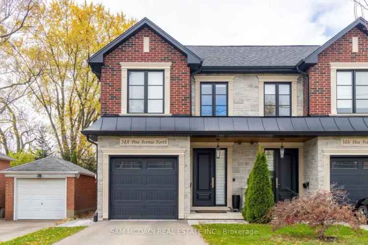 House For Sale in Mississauga, Ontario