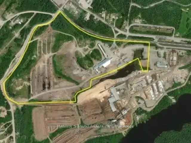 Commercial For Sale in Chapleau Township, Ontario