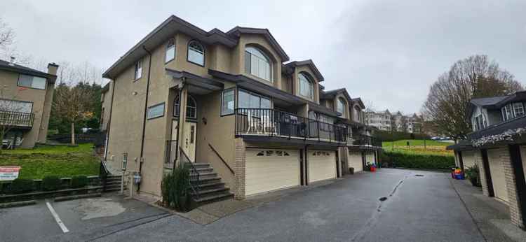 A $849,000.00 Townhouse with 3 bedrooms in East Central, Maple Ridge