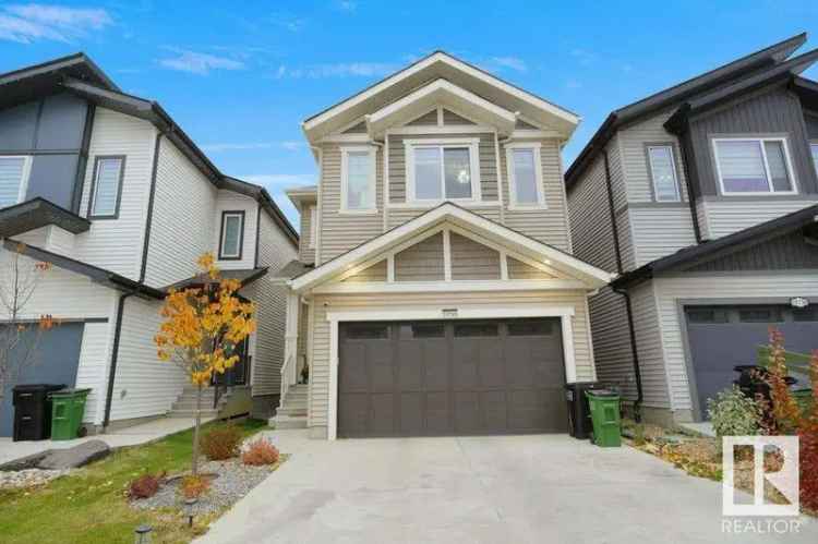 Beautiful 2-Storey Home in The Uplands West Edmonton