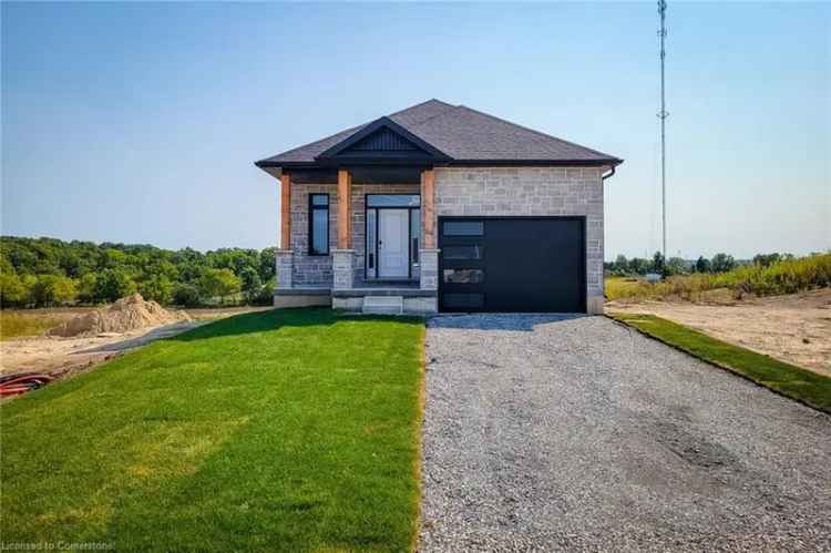 House For Sale in Cayuga, Ontario