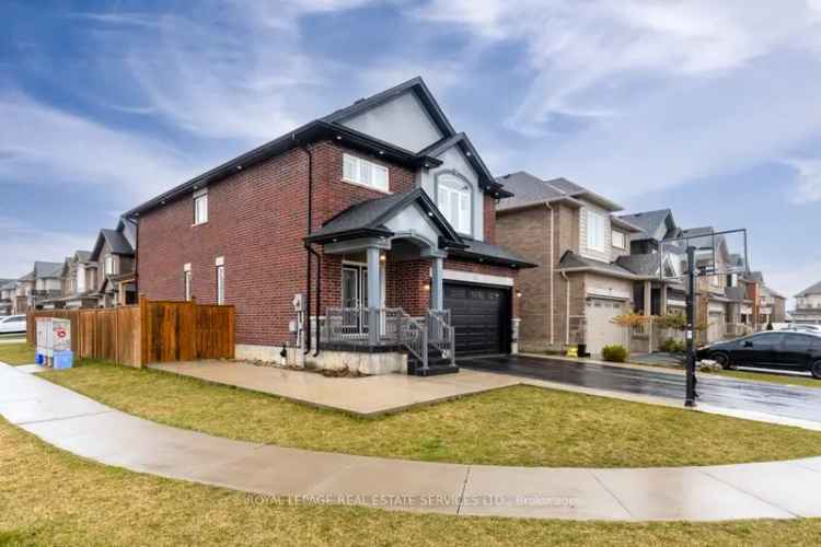 House For Sale in Hamilton, Ontario