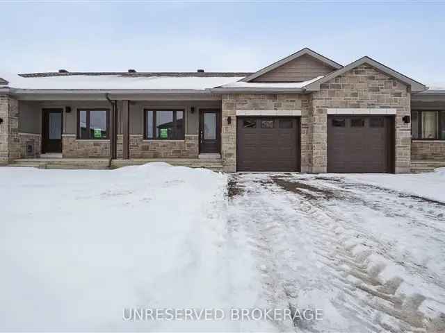 Stunning Brand New Bungalow Townhome in Arnprior