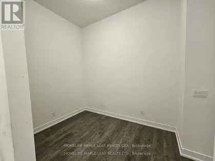 1 room apartment of 245 m² in Toronto