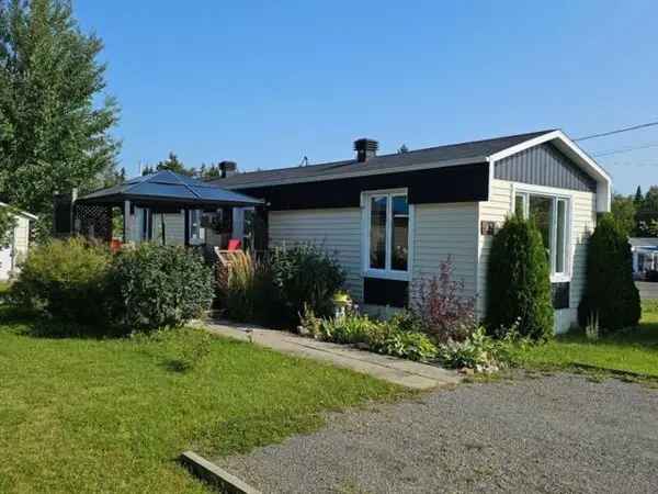 Bungalow for Sale Near Riviere du Loup