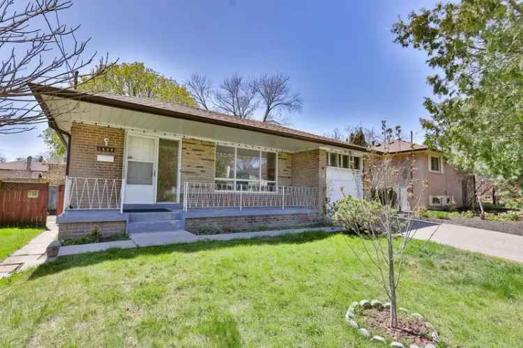 4-Bedroom Bungalow Lorne Park SS Catchment Renovation Opportunity