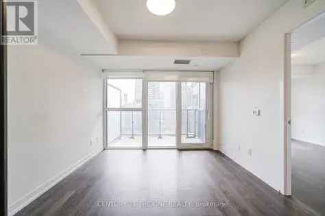 1 room apartment of 60 m² in Toronto