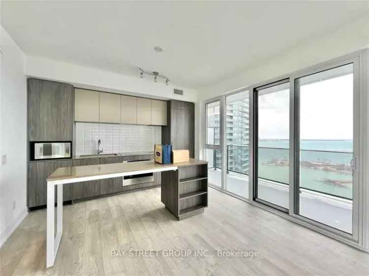 Condo For Rent in Toronto, Ontario