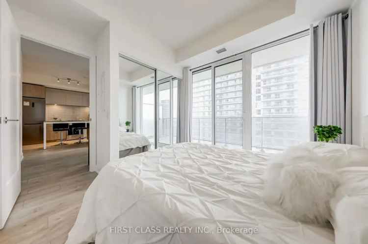 Condo For Sale in Toronto, Ontario