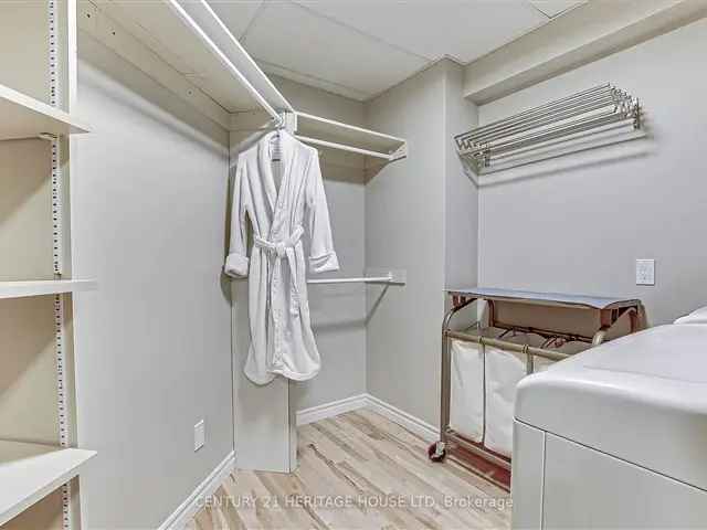 House For Sale in Central Elgin, Ontario