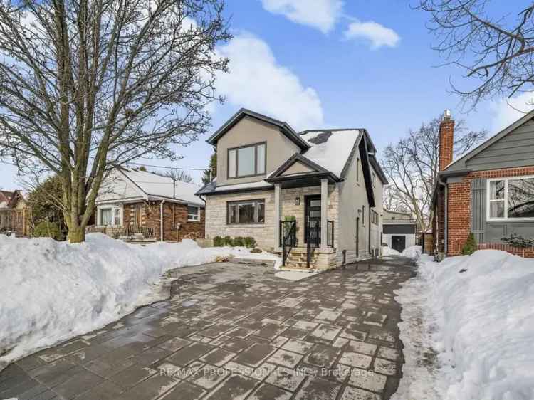 House For Sale in 35, Tenth Street, Toronto, Ontario