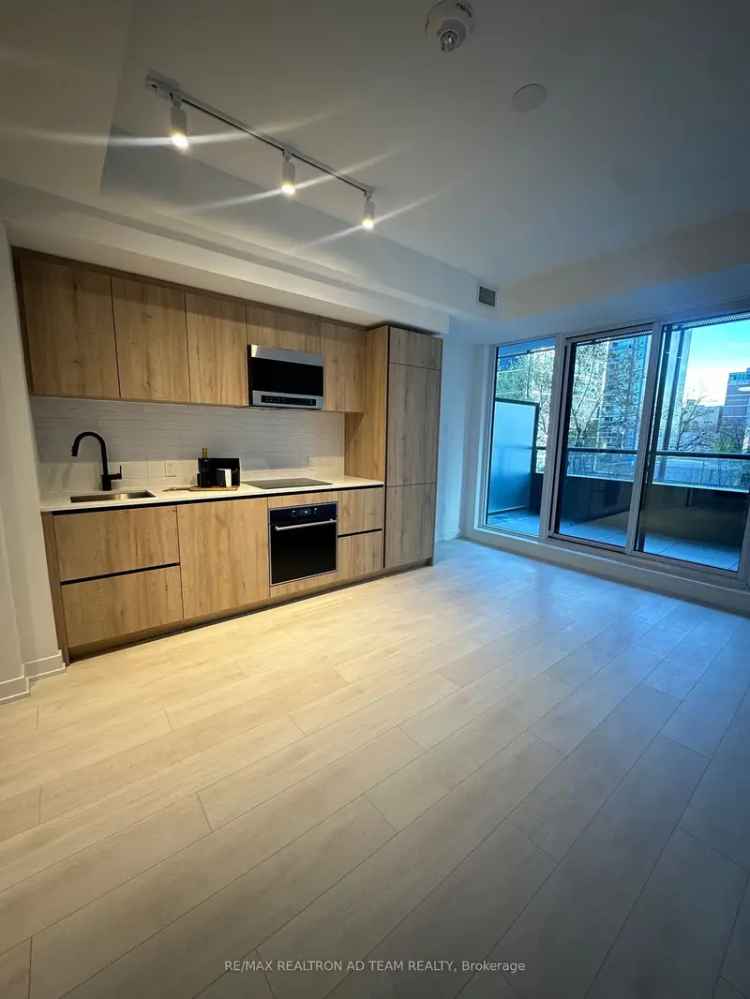 Condo For Rent in Toronto, Ontario