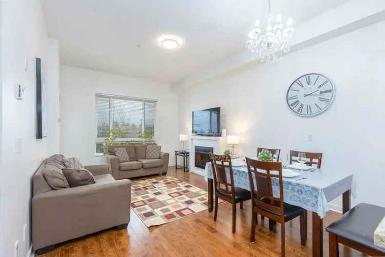 Guildford Condo for Sale 1 Bed Plus Den Top Floor Modern Kitchen
