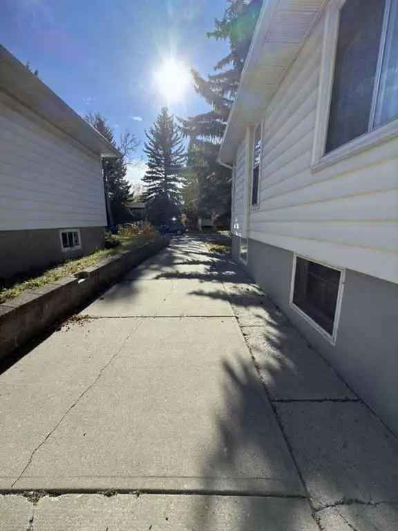 House For Rent in Edmonton, Alberta