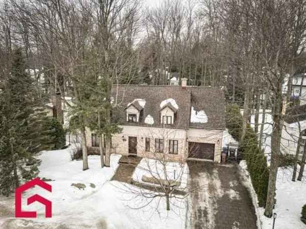 High End Home in Lorraine Two or More Storey For Sale