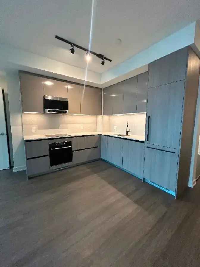 2 Bed   Den 2 Bath Brand New Luxury Condo in Downtown Toronto