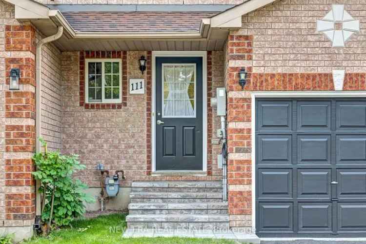 House For Sale in Barrie, Ontario