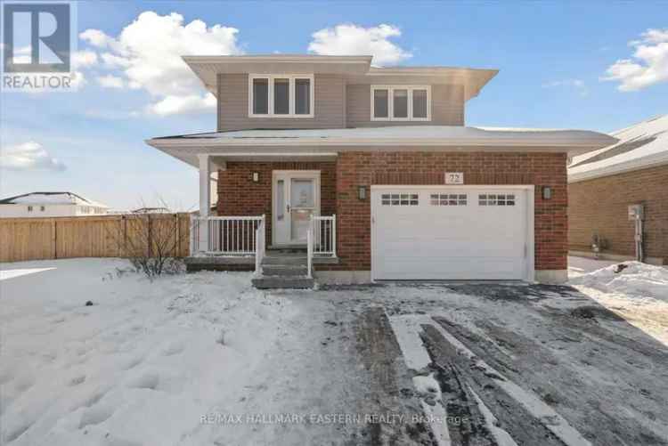 Stunning 5-Year-Old 2-Storey Home in Norwood