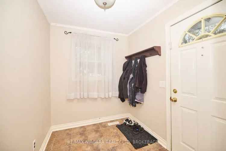 House For Sale in Fort Erie, Ontario