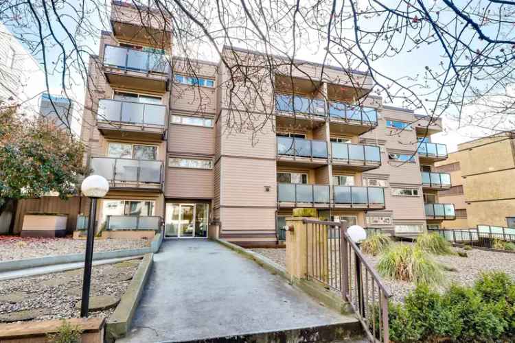 Hastings Condo for Sale: Updated Corner Suite in Landview Place