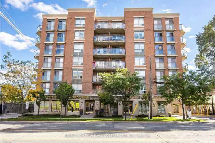 Condo For Sale in 801, Sheppard Avenue West, Toronto, Ontario