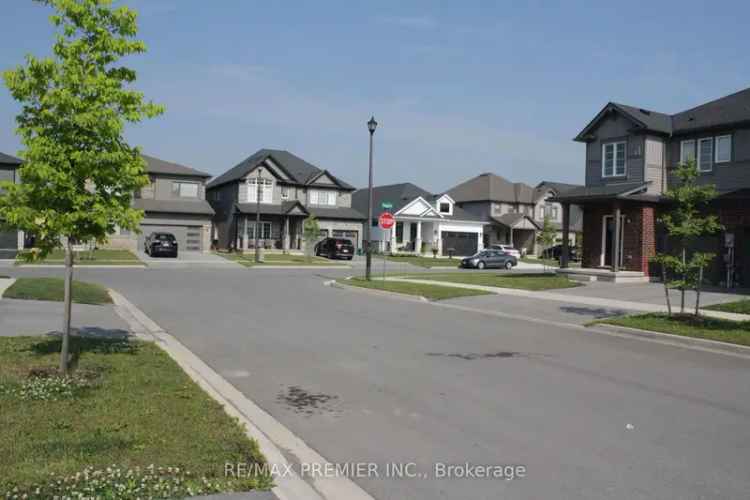 House For Sale in Pelham, Ontario