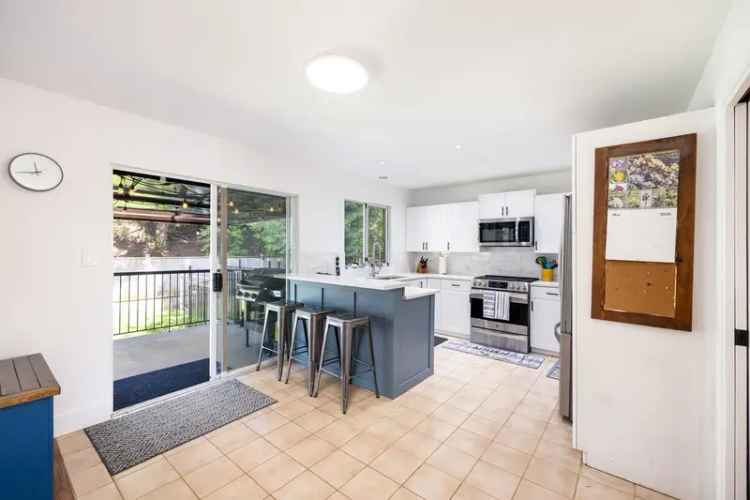 1491 Percy Court Family Home for Sale