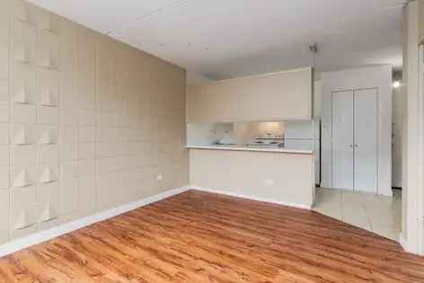 Rent 2 Rooms Apartment in Calgary with Amenities and Community Features