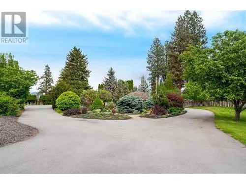 House For Sale in Crawford Estates Kelowna