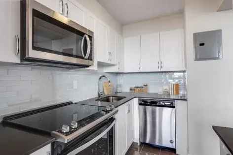 1 room apartment of 60 m² in Toronto