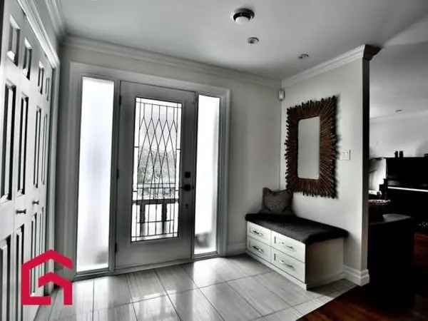 5 Bedroom Family Home with Pool in Saint Pie
