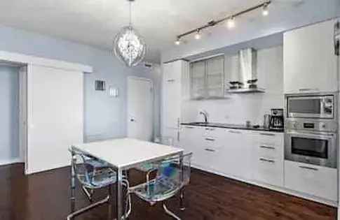 1 room apartment of 271 m² in Toronto