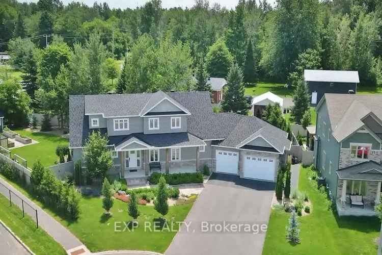 Luxury Russell Trails Home: 4 Beds, 5 Baths, Pool, Sauna